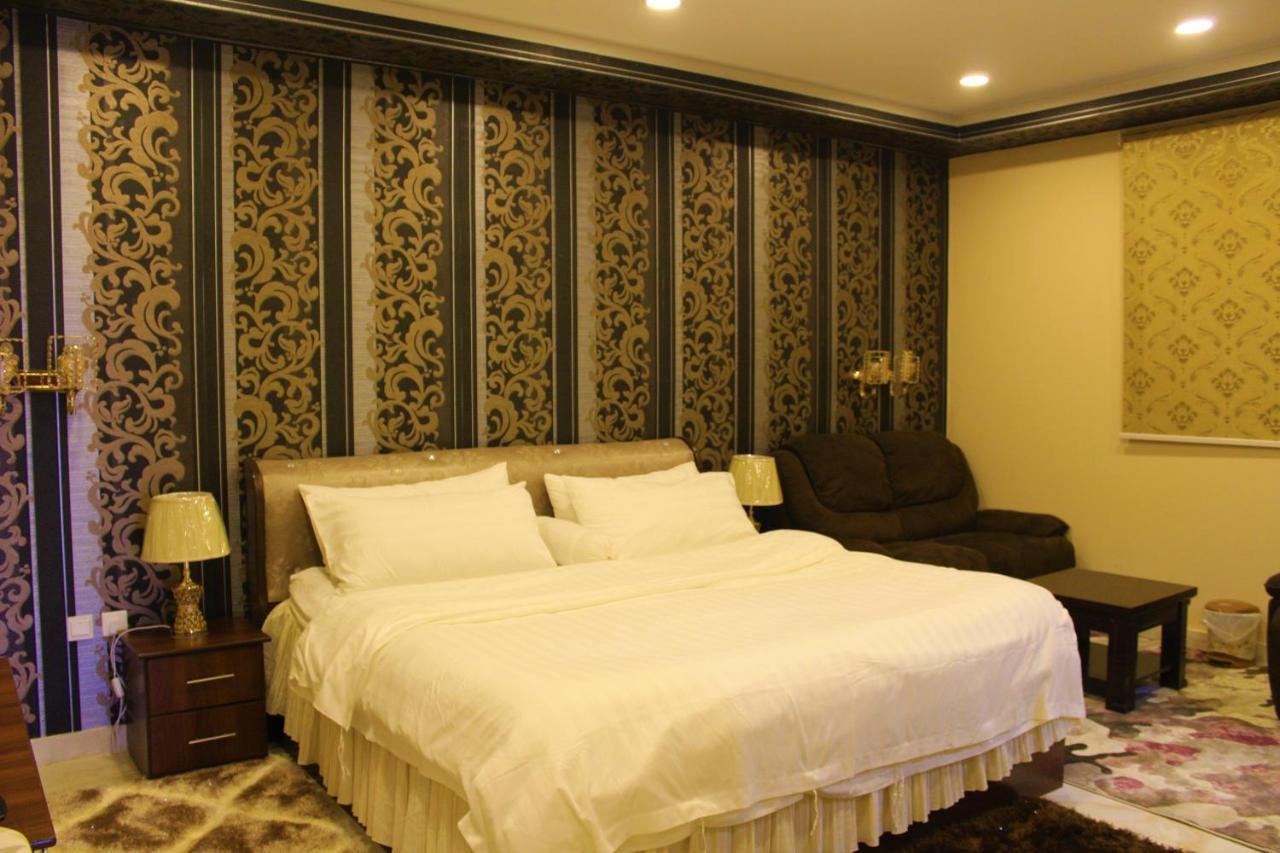 منتجع شاطئ العرب - خليج الرايس Rayyis Exterior photo